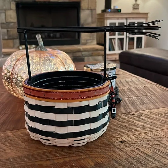 Longaberger | Holiday | Longaberger Wicked Witch Basket Set
